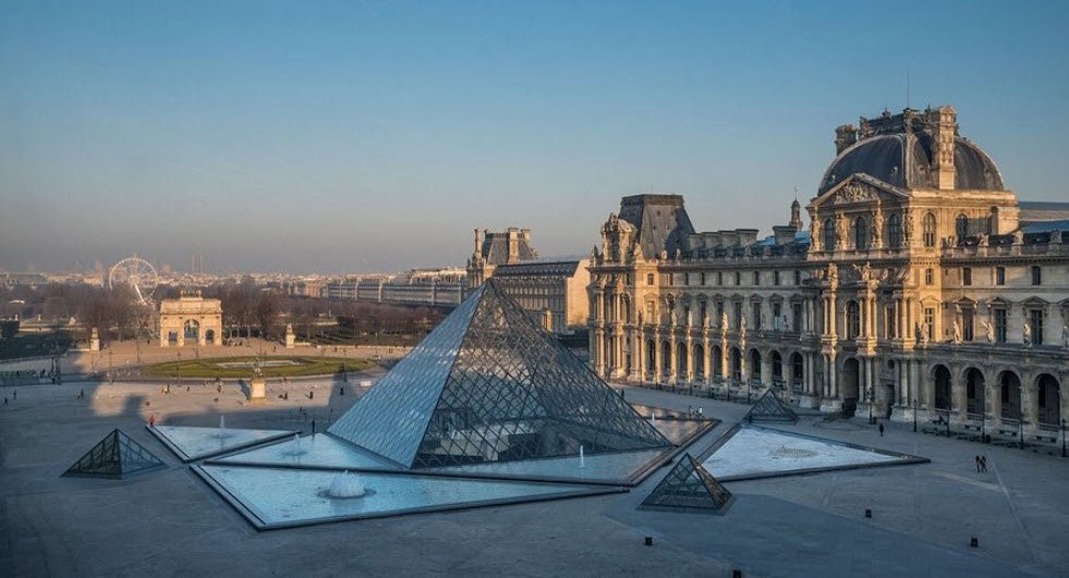 Louvre Museum (Musée du Louvre), Paris, Île-de-France, France